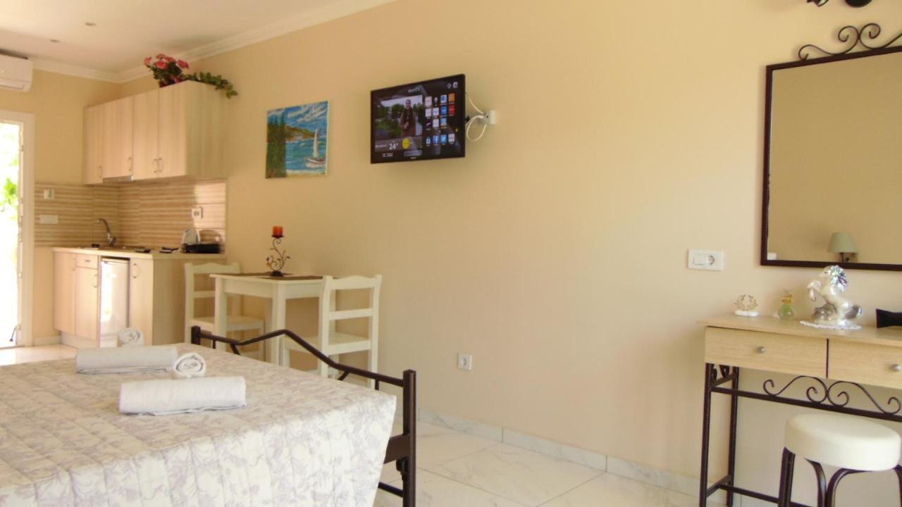 New Studios Mazis Liapades Ngoại thất bức ảnh